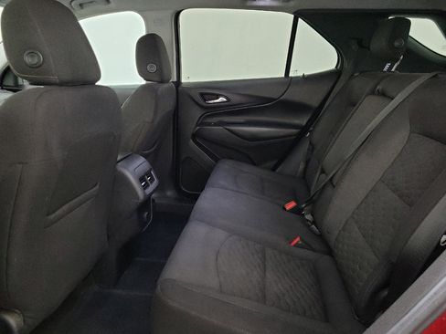Used 2018 Chevrolet Equinox LT AWD/4WD image 18