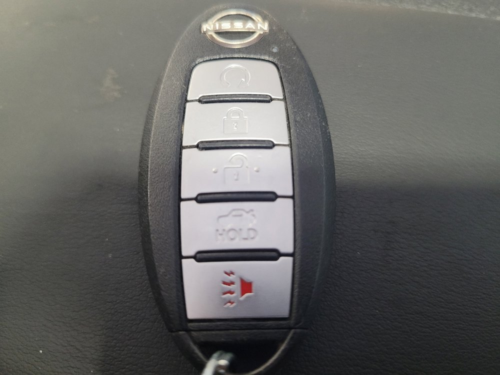 Used 2024 Nissan Altima 2.5 SR FWD image 32