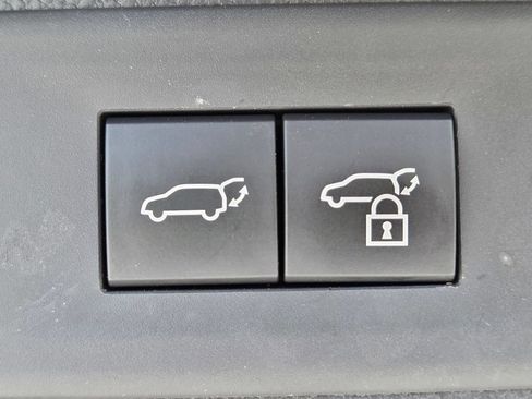 Used 2026 Toyota Grand Highlander AWD Hybrid image 34