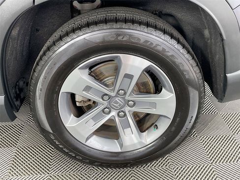 Used 2025 Honda Pilot EX-L image 37