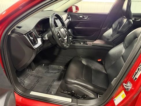 Used 2020 Volvo S60 T6 Momentum w/ Protection Package AWD/4WD image 7