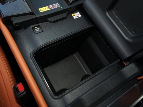 Used 2026 Lexus LX 700h Ultra Luxury image 21