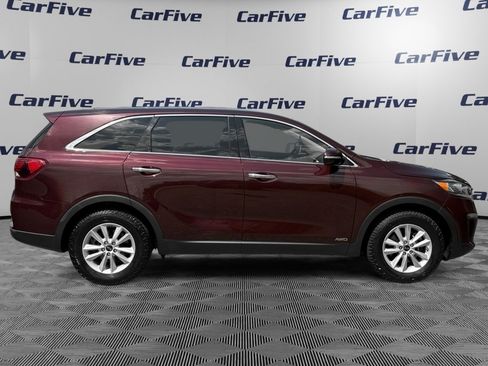 Used 2019 Kia Sorento AWD V6 image 7