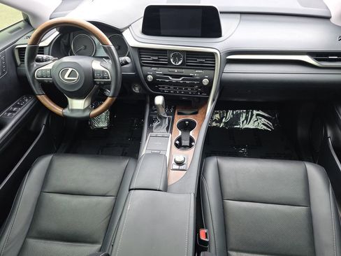Used 2022 Lexus RX 350L FWD w/ Premium Package image 19