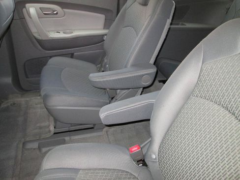 Used 2009 Chevrolet Traverse LT AWD/4WD image 13