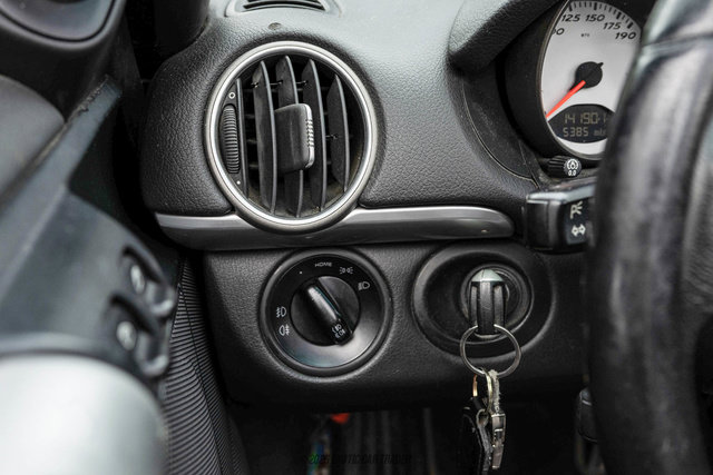 Used 2005 Porsche Boxster S RWD image 23