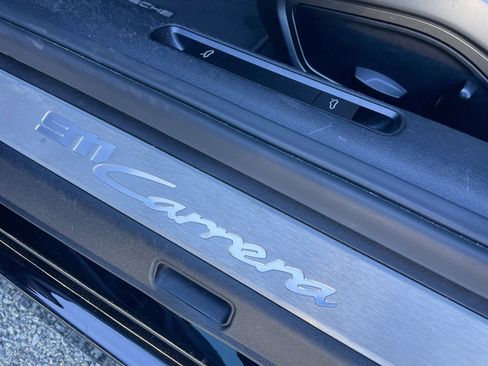Used 2021 Porsche 911 Carrera RWD image 31