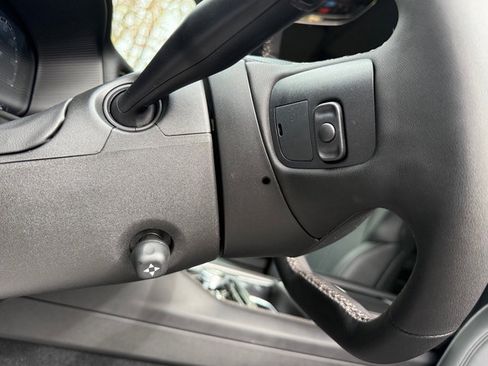 New 2025 Jeep Wagoneer L Series II w/ Premium Group I image 16