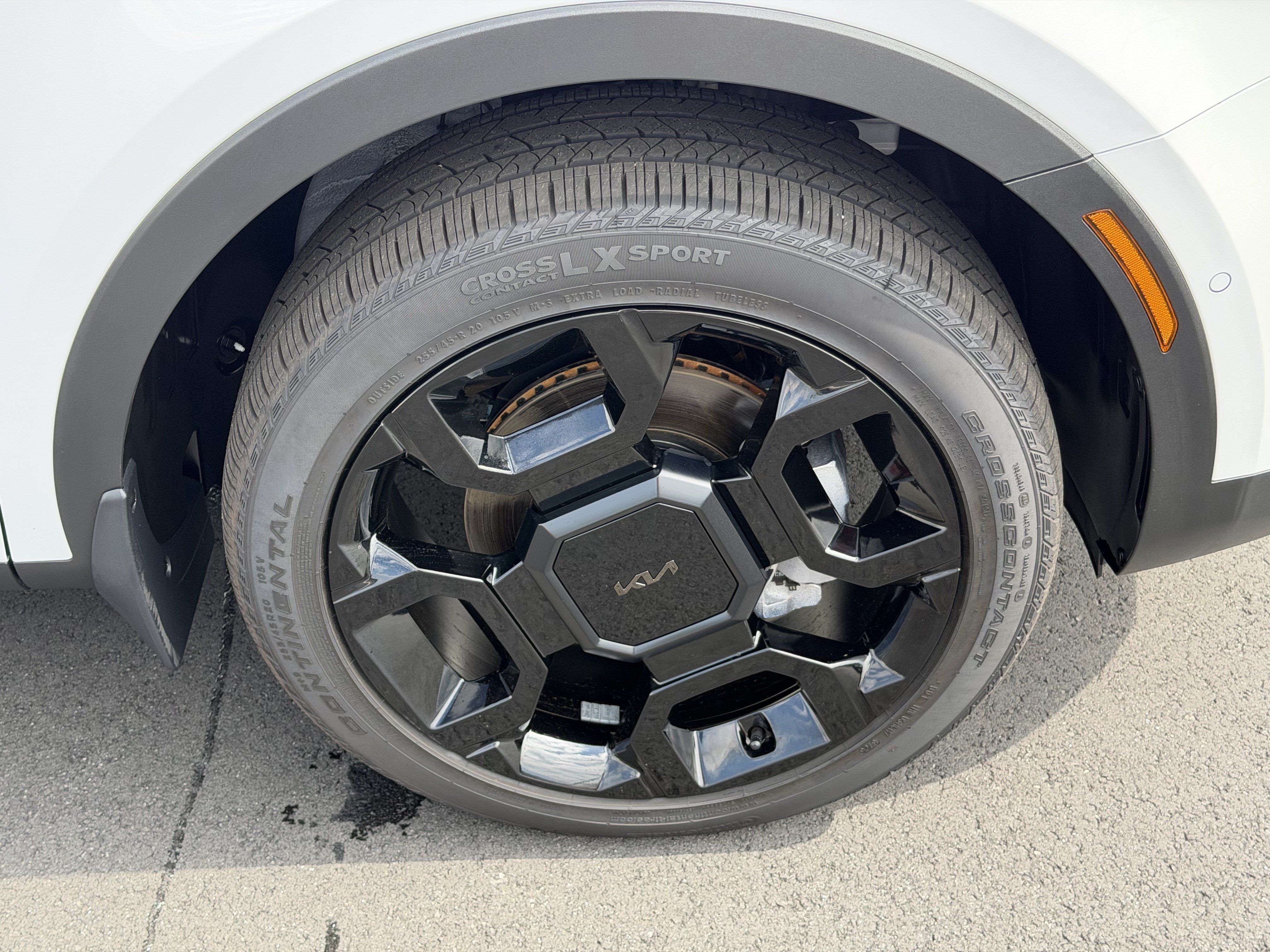 Certified 2026 Kia Sorento SX AWD/4WD image 12