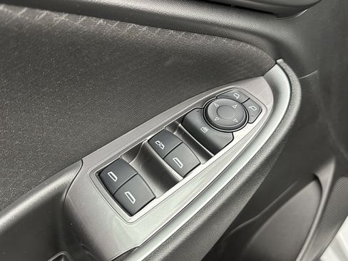 Used 2024 Chevrolet Malibu LT image 11