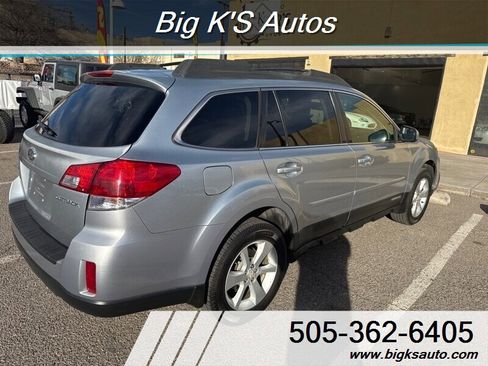 Used 2013 Subaru Outback 2.5i Premium image 5