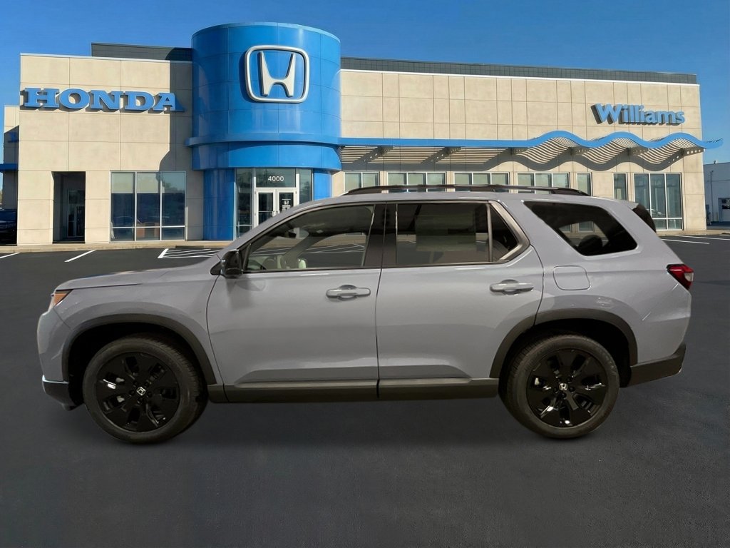 New 2026 Honda Pilot Black Edition image 2