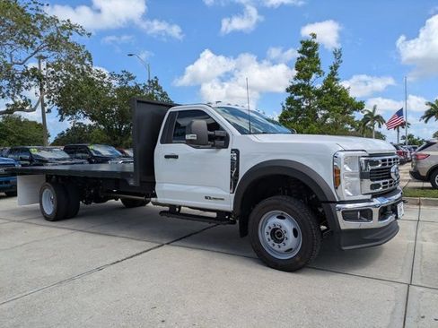New 2026 Ford F550 4x4 Regular Cab Super Duty image 7