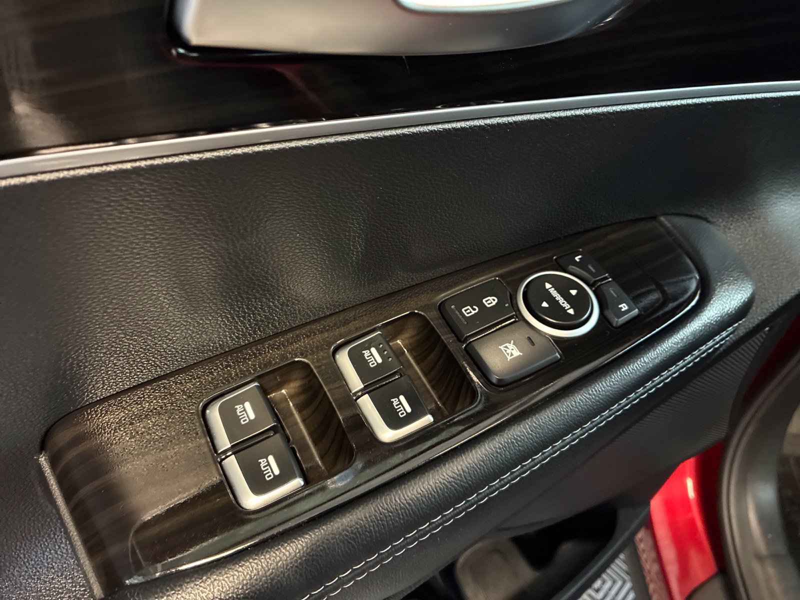 Used 2019 Kia Sorento AWD w/ LX Convenience Package image 16