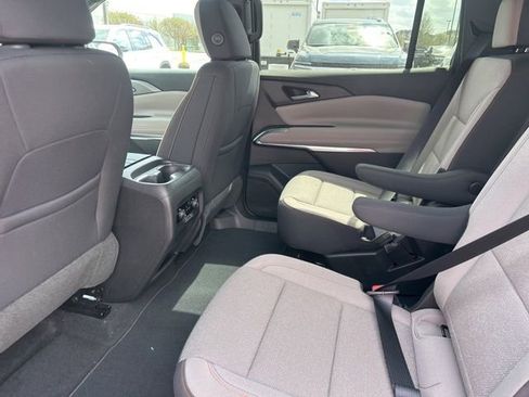 New 2026 Chevrolet Traverse LT image 28