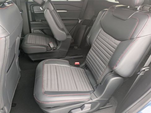 New 2026 Ford Explorer ST-Line image 18