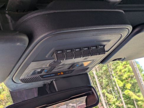 Certified 2021 Ford Bronco Outer Banks image 23