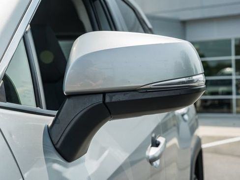 Used 2019 Toyota RAV4 LE w/ All Weather Liner Package AWD/4WD image 13