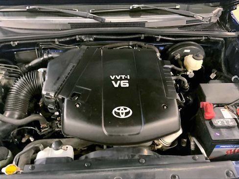 Used 2014 Toyota Tacoma 4x4 Double Cab image 29