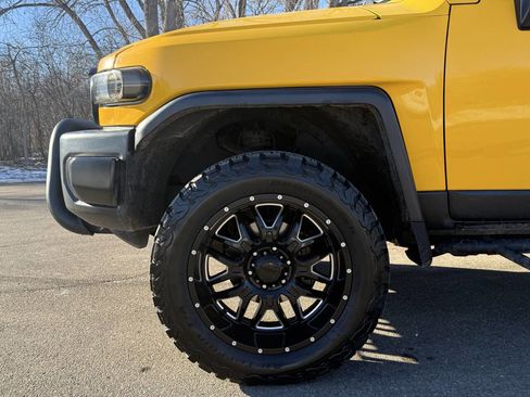 Used 2007 Toyota FJ Cruiser 4WD w/ Upgrade Pkg 2 image 15