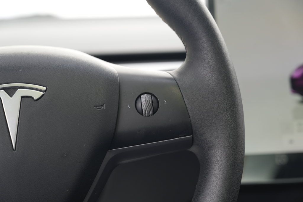 Used 2023 Tesla Model 3 Standard Range RWD image 44