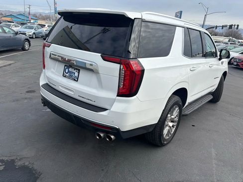 Used 2021 GMC Yukon Denali image 4