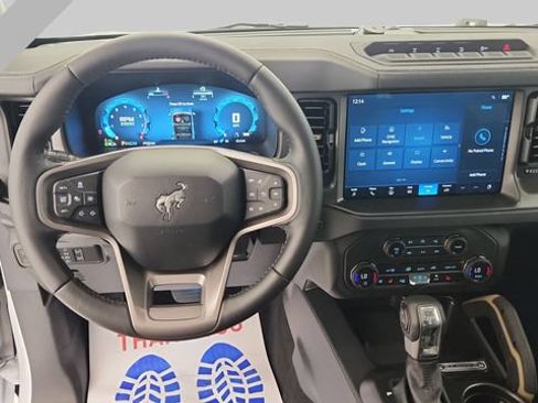 New 2025 Ford Bronco Badlands AWD/4WD image 13