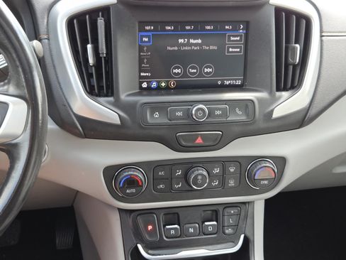 Used 2020 GMC Terrain SLE w/ Driver Convenience Package FWD image 35