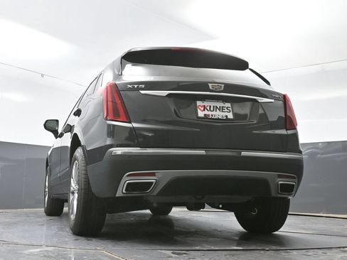 Used 2021 Cadillac XT5 Premium Luxury FWD image 59