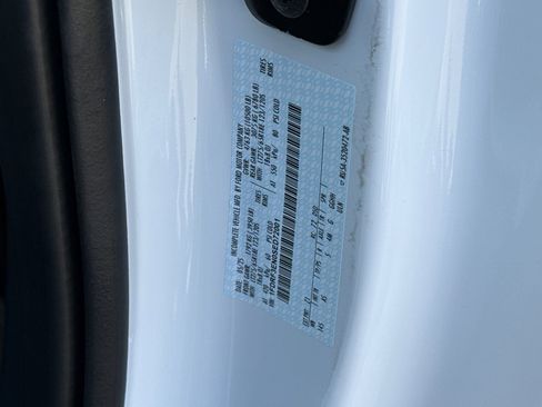 New 2025 Ford F350 XL w/ XL Chrome Package image 31