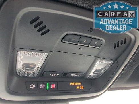 Certified 2022 Chevrolet Traverse LT image 27