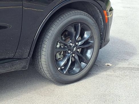 Used 2025 Dodge Durango GT AWD/4WD image 28