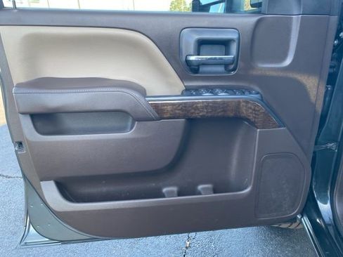 Used 2018 Chevrolet Silverado 1500 LT w/ LT Fleet Convenience Package image 9