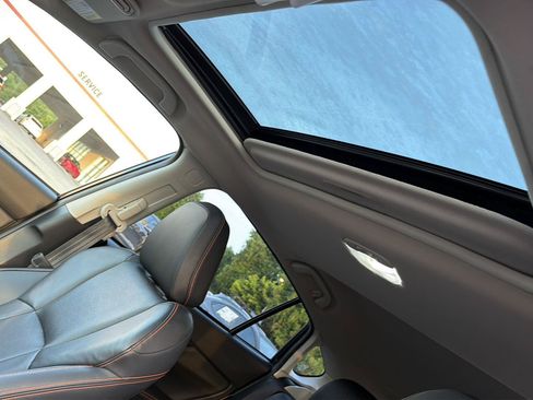 Used 2020 Subaru Crosstrek 2.0i Limited w/ Moonroof Package w/Navigation AWD/4WD image 33