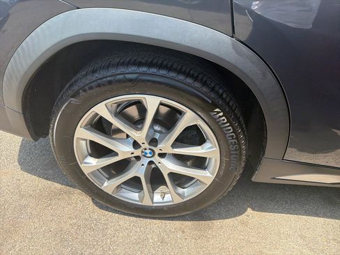 Used 2021 BMW X6 xDrive40i w/ Premium Package 2 AWD/4WD image 5