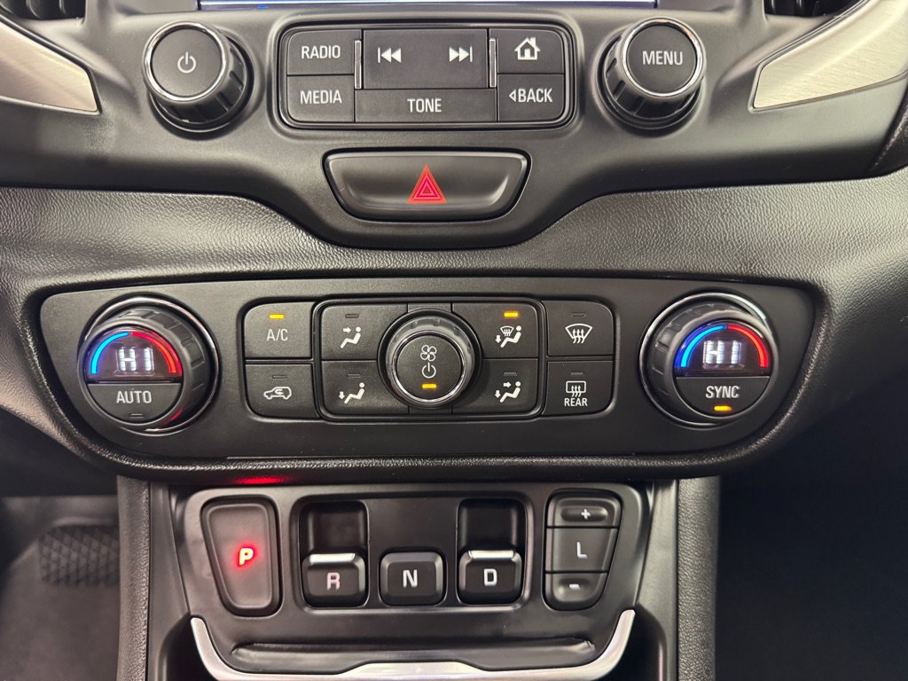 Used 2018 GMC Terrain SLT w/ Preferred Package FWD image 16