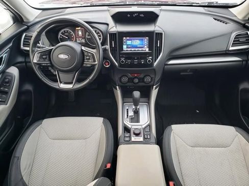 Used 2021 Subaru Forester Premium image 11
