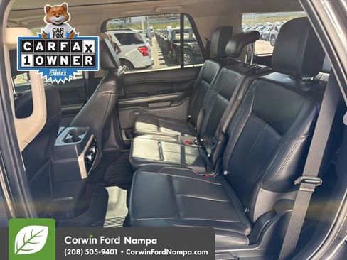 Used 2023 Ford Expedition XLT image 12