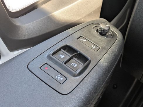 New 2026 RAM ProMaster 2500 w/ Convenience Group image 20