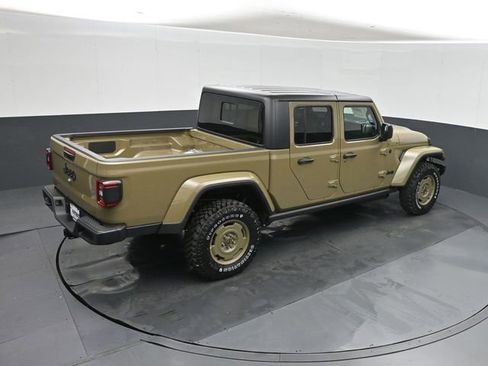 New 2026 Jeep Gladiator Willys AWD/4WD image 30