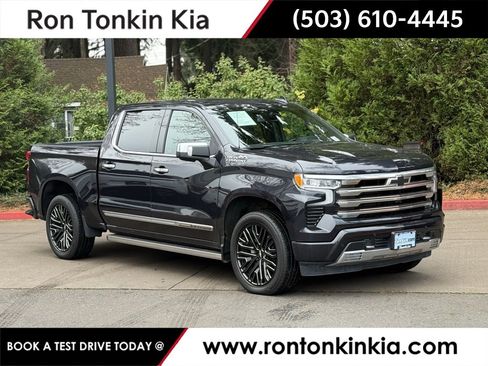 Used 2022 Chevrolet Silverado 1500 High Country w/ High Country Premium Package image 1