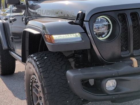 Used 2022 Jeep Wrangler Unlimited Rubicon w/ Xtreme Recon 35" Tire Package AWD/4WD image 9