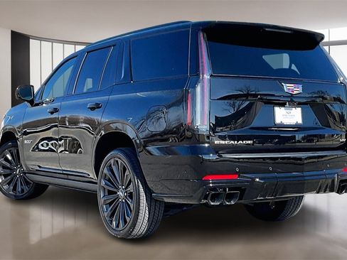 Certified 2025 Cadillac Escalade V image 12