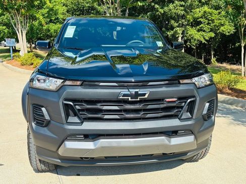New 2026 Chevrolet Colorado Trail Boss AWD/4WD image 2