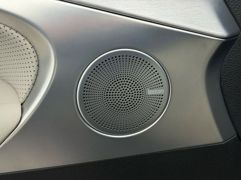 Used 2021 Genesis G70 3.3T image 29