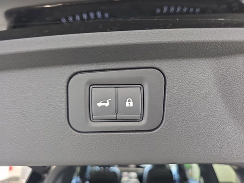 New 2026 INFINITI QX80 4WD image 22