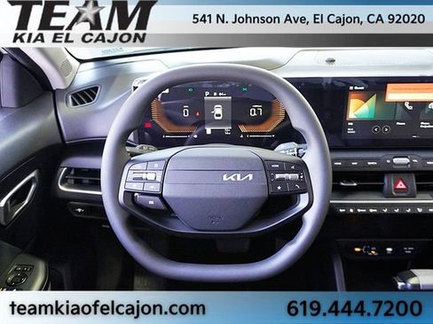 New 2026 Kia K4 LXS image 21