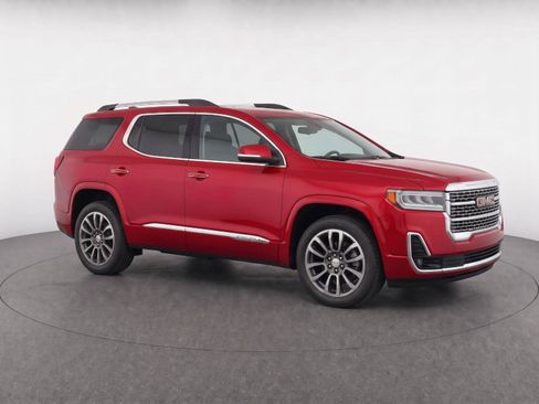 Used 2022 GMC Acadia Denali w/ Denali Ultimate Package AWD/4WD image 2