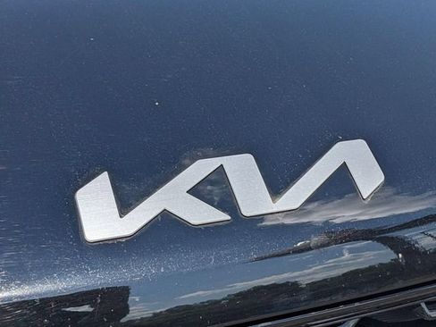 Used 2025 Kia Sorento X-Line EX AWD/4WD image 9