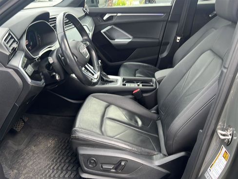 Certified 2021 Audi Q3 2.0T Premium Plus w/ Premium Plus Package image 12